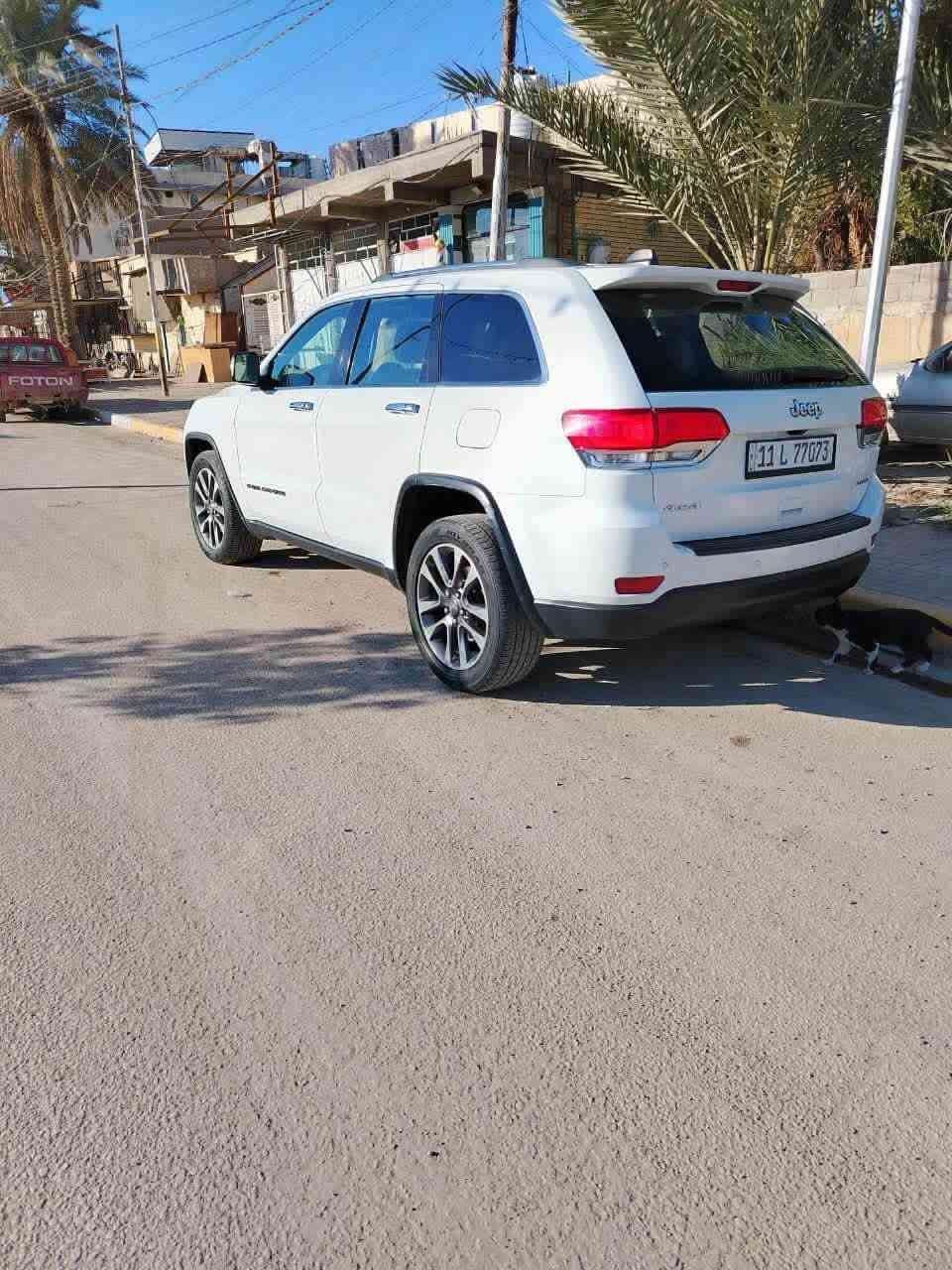 السلام عليكم 

للبيع جيب لاريدو 2019فول مواصفات ماعدا الفتحه 

1/بصمة تشغيل 
2/كشنات جلد 
3/اربعة أنظمة قياده 

4/كشنات كهرباء 

وبعد مواصفات الجيب المعروفه 

وارد امريكي ضررها /جاملغ وبنيد صبغ +صور الحادث مرفقه مع الصور 

ماشيه 61الف 

للبيع بدون مراوس 

السعر /195$وبيه مجال للشراي 

مكاني بابل المسيب 

(ملاحظه اني مكلف بالنشر)
رقم صاحب السياره ***********

مكاني بابل المسيب
