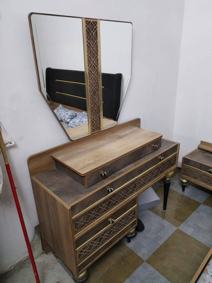 سلام عليكم غرفه للبيع مكان بغداد الدوره سعر 750 للاستفسار ***********
