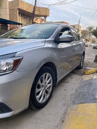 نيسان سنترا  2019  وارد أمريكي حدثها بس جنطه وباقي كفاله عامه  السياره...
