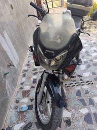 فاراديرو • ٢٥٠ • بدون اوراق