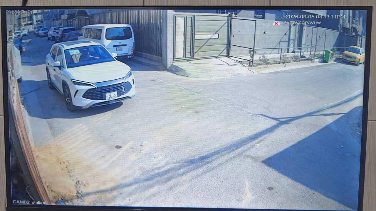 📹 تم بحمد الله تنصيب 3 كاميرات مراقبة نوع اسوار 2 ميكا في إحدى المنازل في منطقة البلديات💙

🔹 شغل مرتب ودقة عالية
🔹 متابعة وحماية على مدار الساعة 🔒

📍 العنوان: بغداد – الغدير 
📱 للتواصل: ***********
