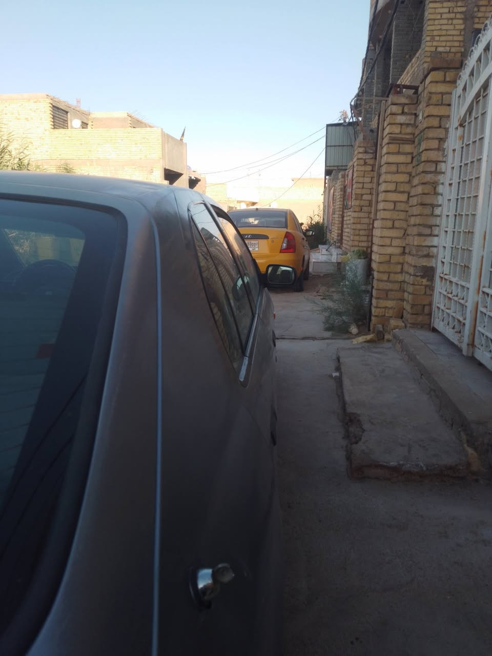 سلام عليكم نيسان للبيع مكفوله من الضربة سيارة على بلاد محرك ١٦٠٠جديد حاويةتحويل ستفسار***********
