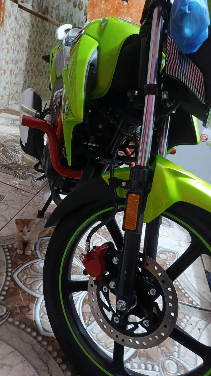 سلام عليكم دراجه هاوجي للبيع موديل 23  تحويل ثاني يوم سعر 18 ونص بيهه مجال شي بصيط لاتصال ع رقم بدون مراسله ***********

