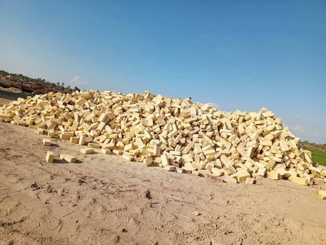 للبيع طابوك عادي نهروان 8000 4000 عادي داخل النجف 8000 وخارج النجف 7000 طابوك عل شرط عل مكلاب وتوصل داخل النجف وكربله ديوانيه حله وتجهيزات مواد بناء رمل حصو فرشي سباس رقم الهاتف وبي واتساب ***********
