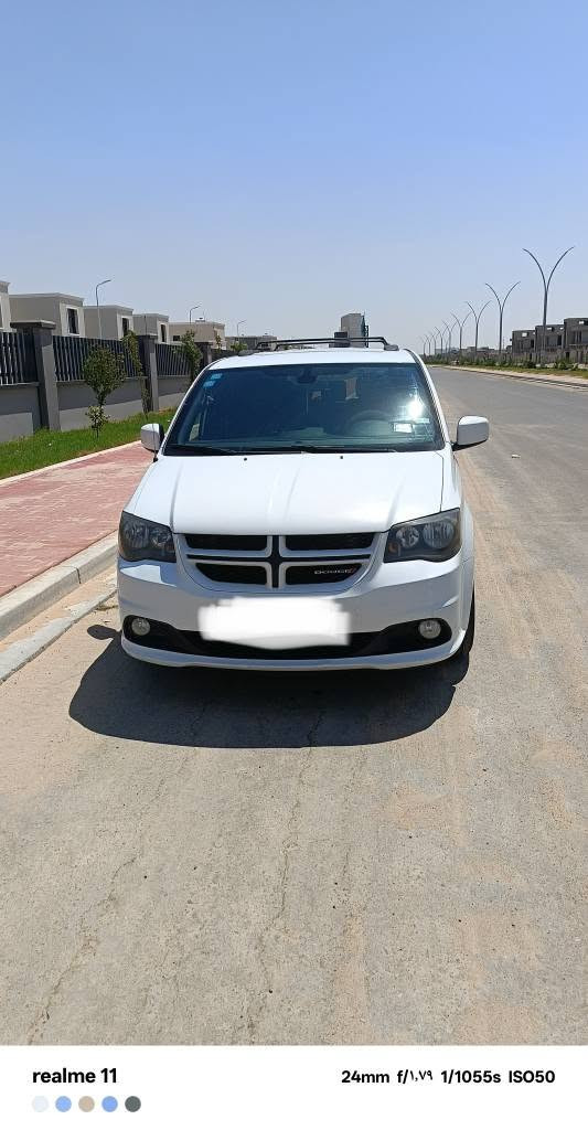 دوج كرفان 2019بأسمي وارد كندي مراوس بسياره صالون 
***********
البصره شط العرب الجزيرة البصرة, العراق
