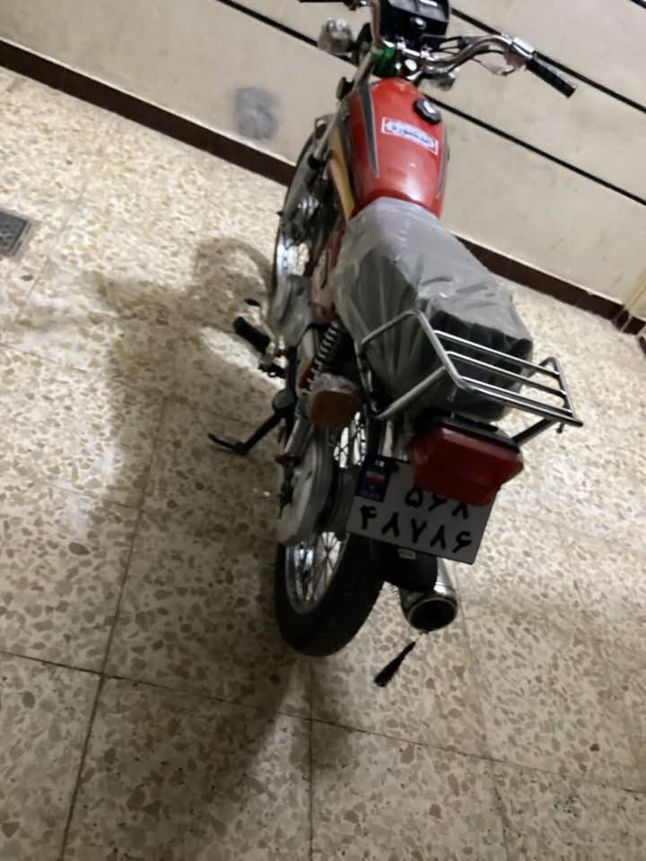 السلام عليكم للبيع  نامه شلامجه أو المراوس  إب  حربي دراجه نامه شلامجه أوراق اصولي سيد خلدون مديل 19 وطالعه بل 20 أسعر مليون وبيه مجال مكان ميسان ابورمانه الرق للستفسار ***********
🪬🪬
