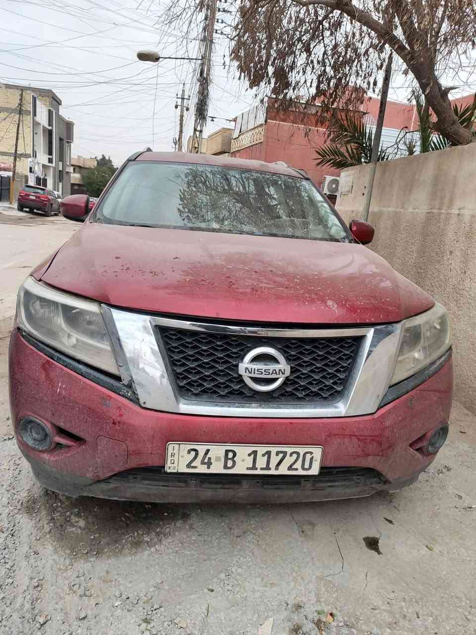 السلام عليكم نيسان بافندر موديل ٢٠١٦ باسمي گير جديد محرك جديد تبريد شغال بيهة نقوصات قليلة ومطخطخة صدر جديد مكان بغداد حي اور السعر ١٠٥ وبيهة مجال قليل 
رقم التلفون ***********
***********
