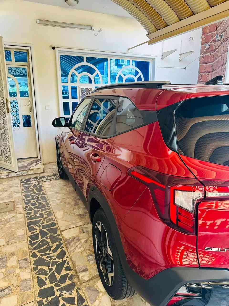 السلام عليكم
كيا سيلتوس موديل 2025 وارد امريكي

ماشية سياره 3000 

مواصفات سياره

بصمة تشغيل عن بعد 

 شاشة متصلة فول تحكم

رادارت امامي خلفي 

توقف ذاتي 

تحكم ستيرن

تحديد مسار 

تبريد قطعتين

كامره خلفية 

اشاير مري

نضام نزول منحدرات

كشنات جلد مخمل 

نوع محرك 2000 دوش مرغوب

حادث سياره باب وجاملغ و راجع على بارد يعني سياره بدون صبغ سياره بدون ارباك 

صور حادث مرفقة معة صور 
سياره بدون رقم تترقم جميع محفظات

مكان سياره بغداد بلديات 

الاستفسار اكثر على سياره

رقم ***********
