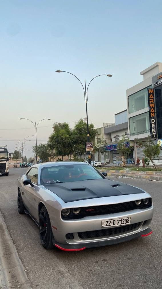 للبيع دوج جالنجر
موديل 2020
مواصفات sxt
صبغ حزام بدون دواخل وشواصي 
صور الحادث مرفق مع المنشور
الممشى 70 ميل
مع بطاقة بنزين 
السعر 137 وبي مجال
الرقم للتواصل ***********
المكان كركوك كركوك, العراق
