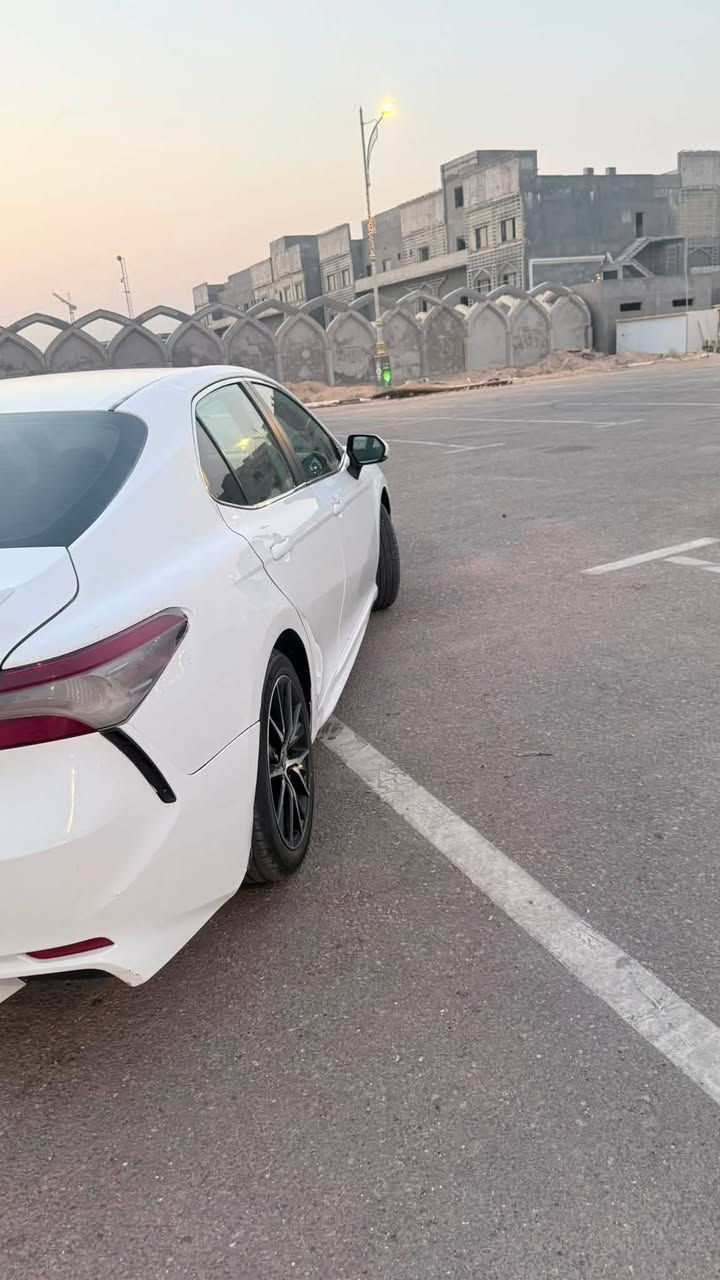 كامري 2024 se هايبرد السياره كليين مجرد الجاملغ الخلفي راجع بارد وبأسمي مواصفات الse معروفه تواصل *********** الموقع كربلاء
