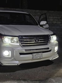 لاندكروز • V6 • ٢٥٠ الف كم
