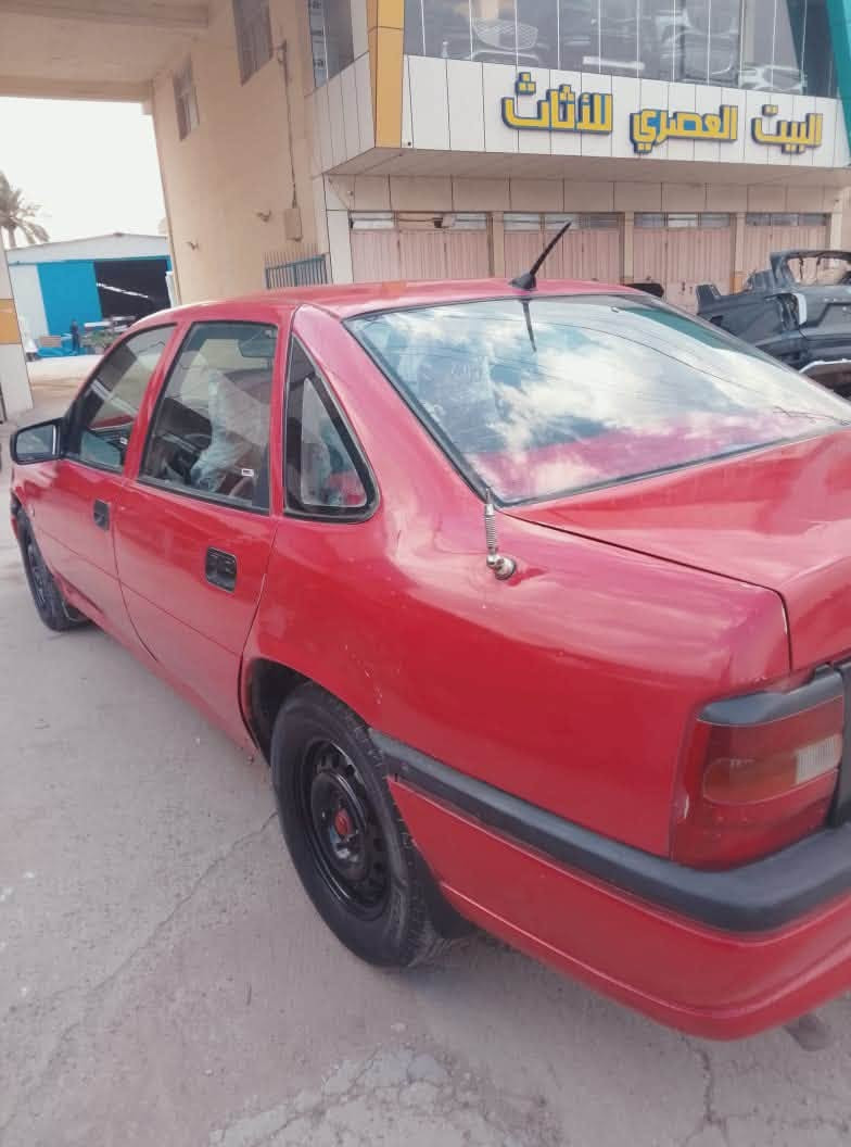 السلام عليكم
اوبل فكترا موديل 92
رقم كربلاء شرط لتحويل

سياره جاهزه
كير مكينه كهربائيات كلها شغاله
تخم تاير جواها جديد
فتحه
مكينه 1800
مكاني المسيب بابل
بيع او مراوس حسب القناعه
السعر 28 بيها مجال حك الجيه
 ***********
