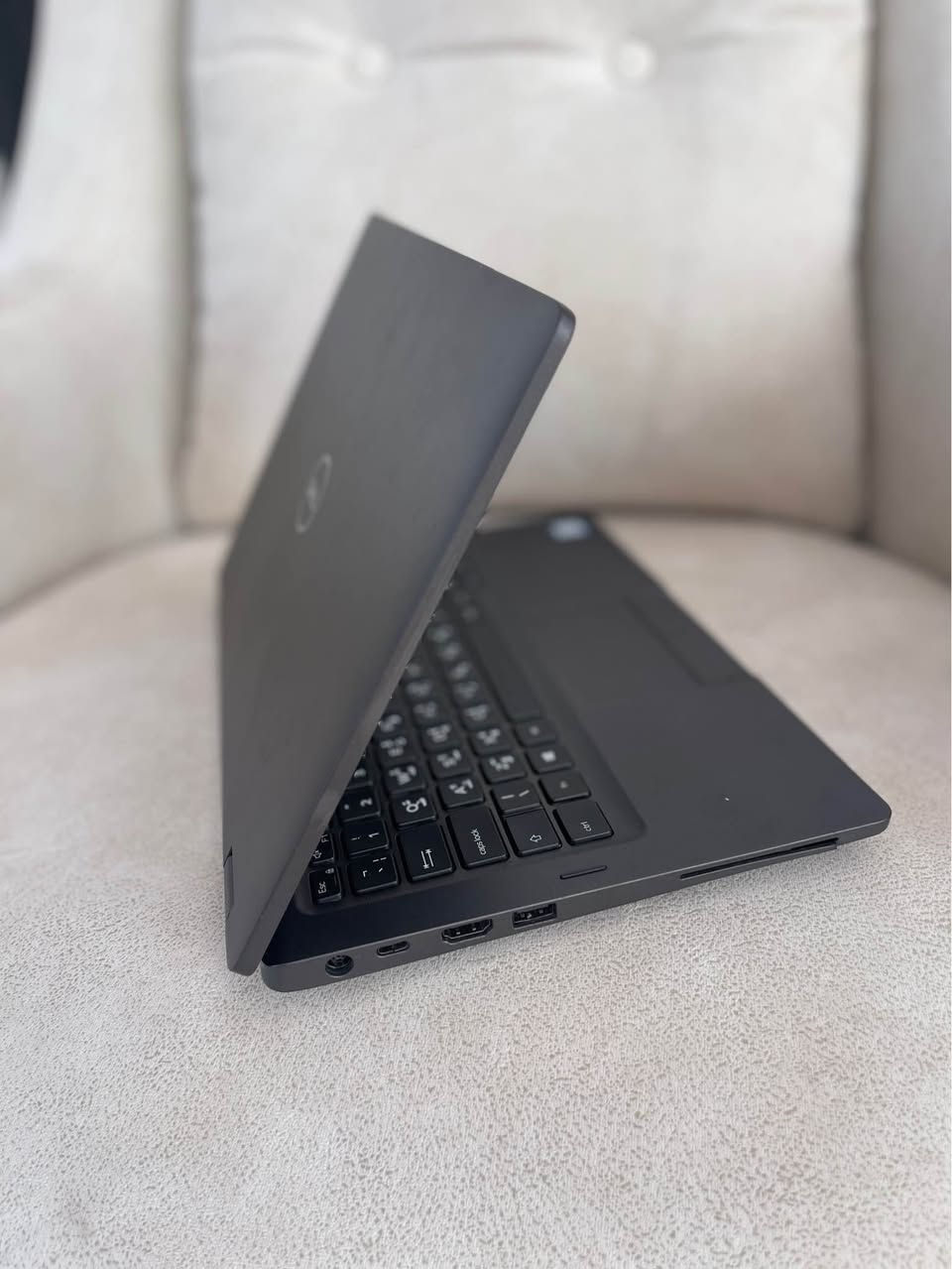 💻 لاپتۆپەکە تەنها لاپتۆپ نییە! 🔥

بە Dell E5300 2-in-1 Touch، تەنها بە چەند جوڵەیەک لاپتۆپەکەت دەگۆڕیت بۆ Tablet 👆📱

✨ i5 8th Gen
⚡ 8GB RAM
💾 256GB SSD
👆 Touch Screen + 2-in-1

💰 تەنها 390,000 د.ع

📩 بۆ زانیاری زیاتر یان بەردەستبوون،
*********** whatsupp
#Dell #E5300 #2in1 #Touchscreen #laptopiraq السليمانية, العراق
