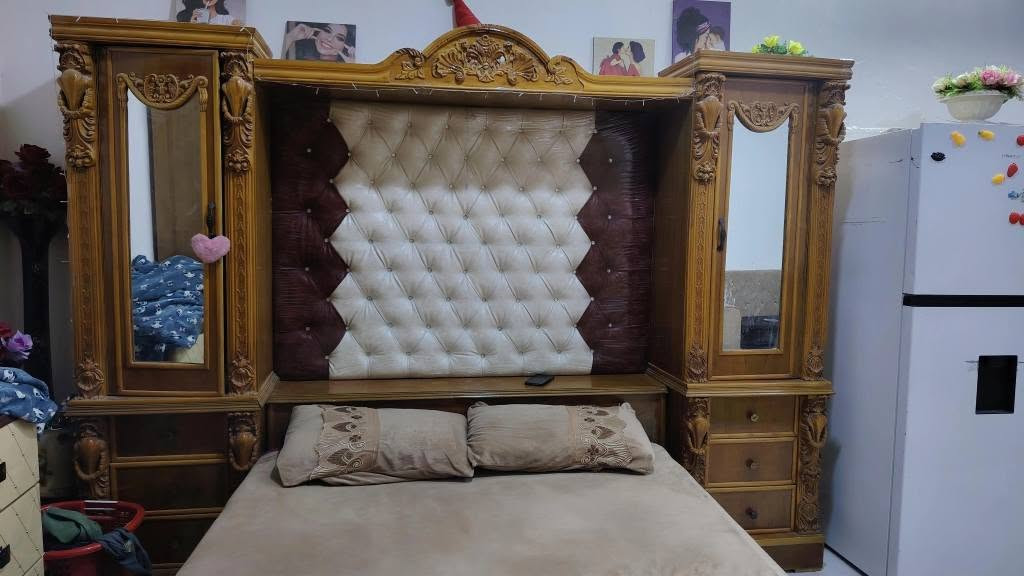 غرفة نوم تسكام جديده صاج السعر مليون وربع العنوان كربلاء قرب الوادي الجديد رقم العمود 1192 رقم الهاتف *********** كربلاء, العراق
