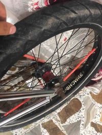 بايسكل BMXشوكي لون ستيل 07706677123 تايرات اصلي جديدسعر 200 بي مجال لل...
