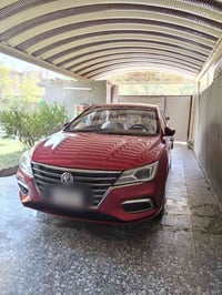 MG 5  للبيع ماشيه 24 الف وقابل للزيادة.. بسعر مناسب وبيها مجال للتفاوض...