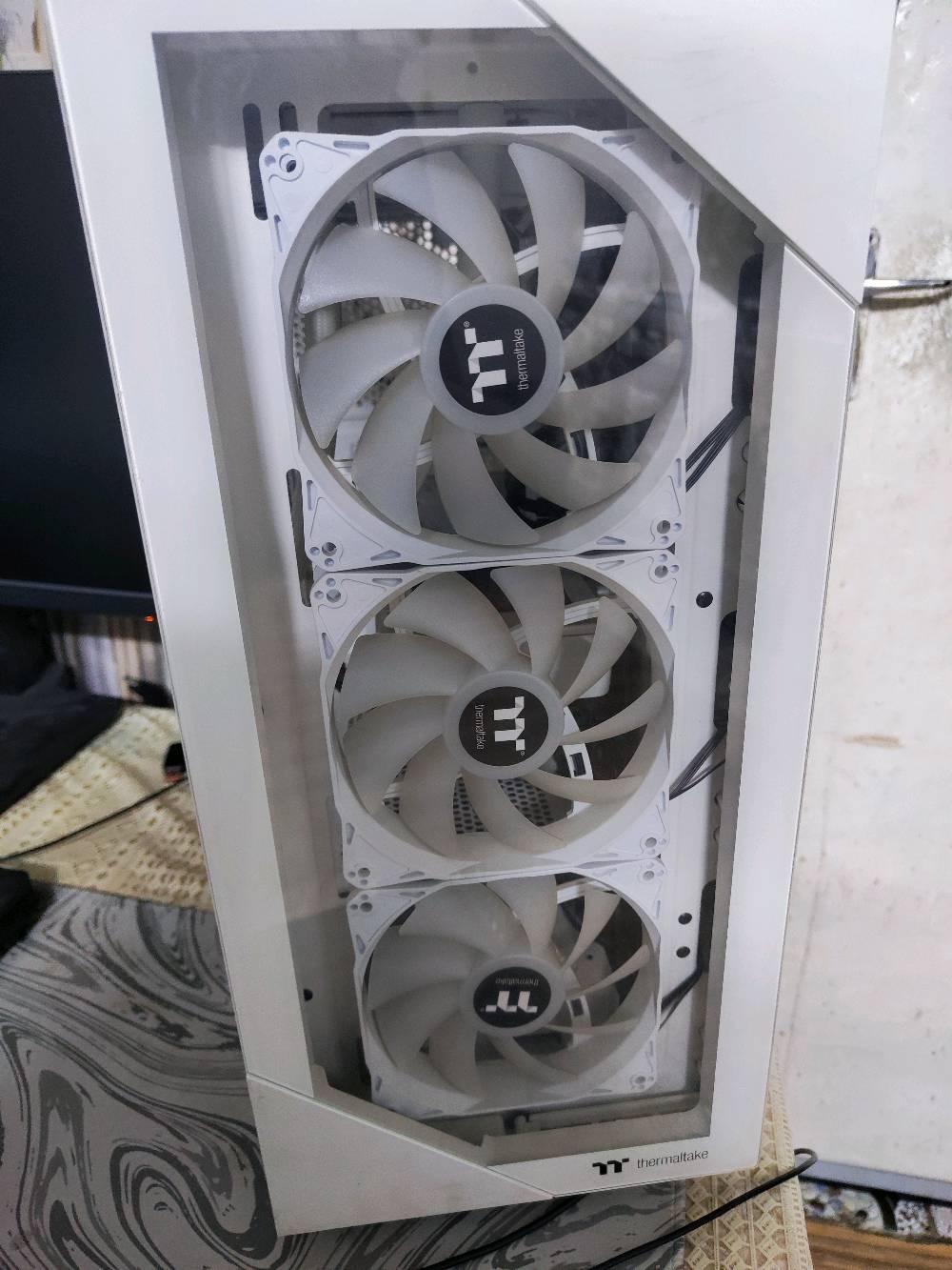السلام عليكم بيسي للبيع
المعالج: i7 12700kf
المذربورد: gigabyte mb B760
الرامات: XPG 32G DDR4
الذاكرة:msi ssd 1t
كرت الشاشة:4060ti aero oc 
الباور سبلاي: 650w bronze
المبرد: ثيرمل تك TH240 V2
للتواصل:*********** واتساب
المكان:بغداد-الحرية
السعر: مليون و 500 الف 
الملحقات: شاشة كيكا بايت مقوسة 165hz