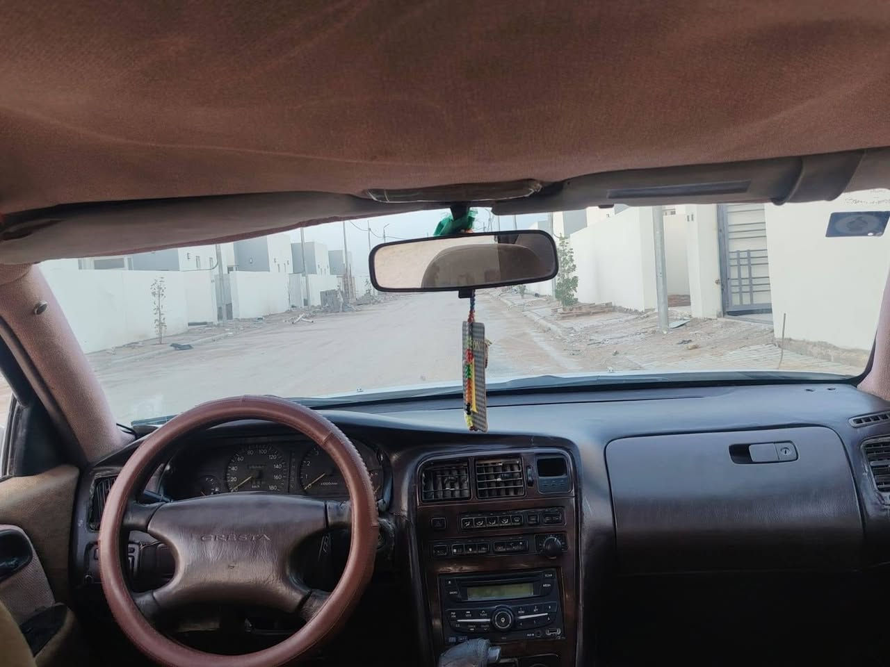 السلام عليكم
كرسته مديل 95 كصه قماره فقط 
مكينه ونجي مكينه وكير وحداديه وكهربائيات شرط 
رقم نجف انكليزي بسمي مداور ثاني يوم 
مكان السياره النجف الاشرف ناحية العباسية 
ترهم مراوس ‏‪***********
