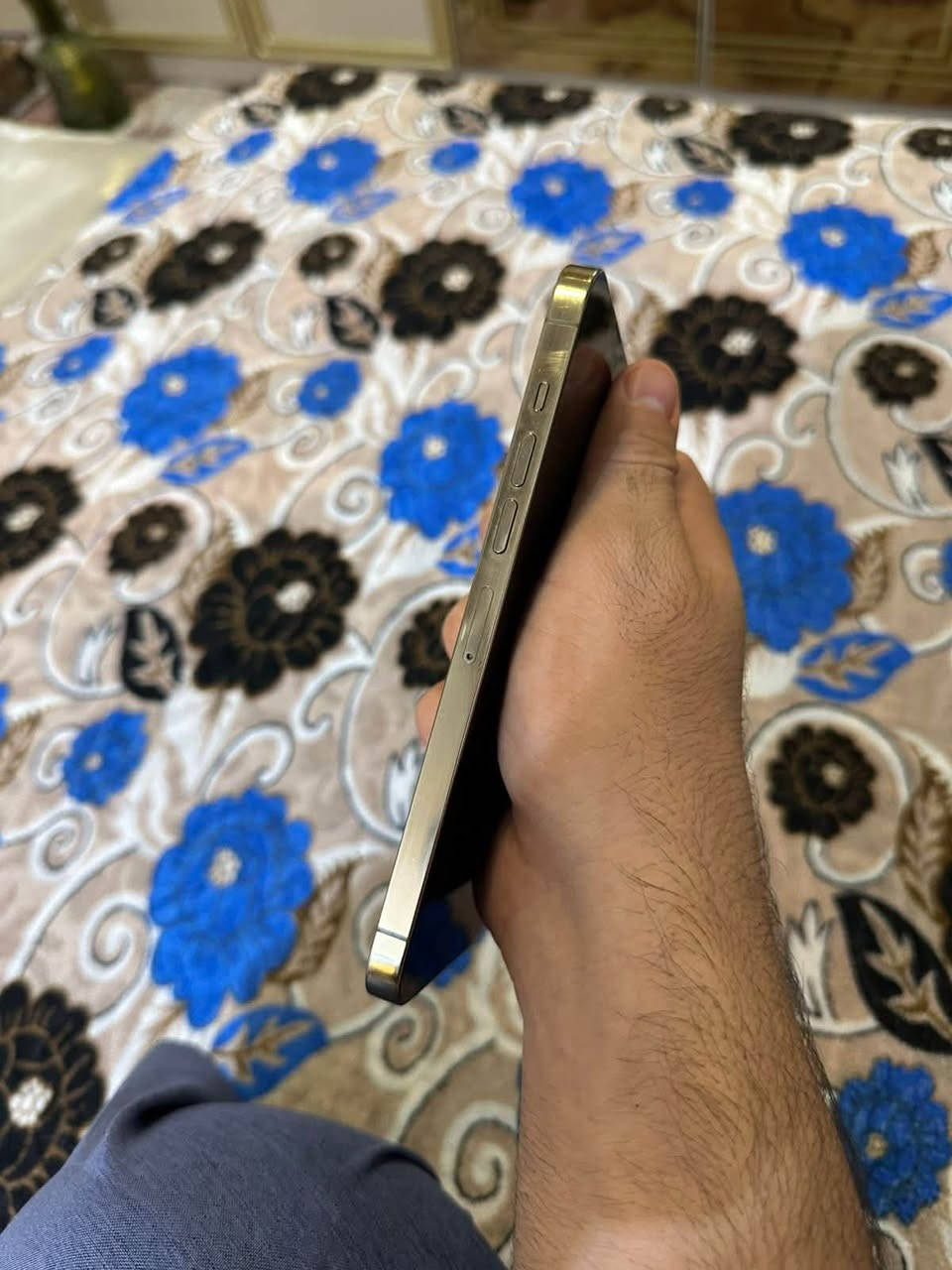 هام ‼️ آيفون 13برو ماكس لون ذهبي وضع شركه شخص مابي استخدام شخصي بطاريته 84 ذاكره 256شرق اوسط تأخذ تفحص وين متريد وياك  (سعره 700قفل ) هـ***********
