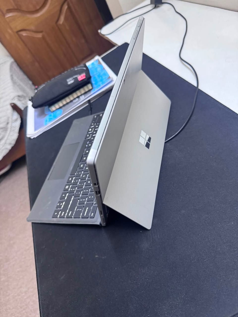 لابتوب سيرفيس برو 6 كييورد
منفصل
256gb SSD
Sd car 128 gb اني ضايفلة
8
••.
• Feeling/activity
شاشة 2K لمس
جهاز اخو الجديد شخط مابي استعمال قليل مع كامل الملحقات شاحنة وحقيبة اصلية
وقلم وحافظة جلد ولاصق شاشة اصلي سعر ٤٥٠ وبي مجال قليل مكاني بغداد اتصال
***********
