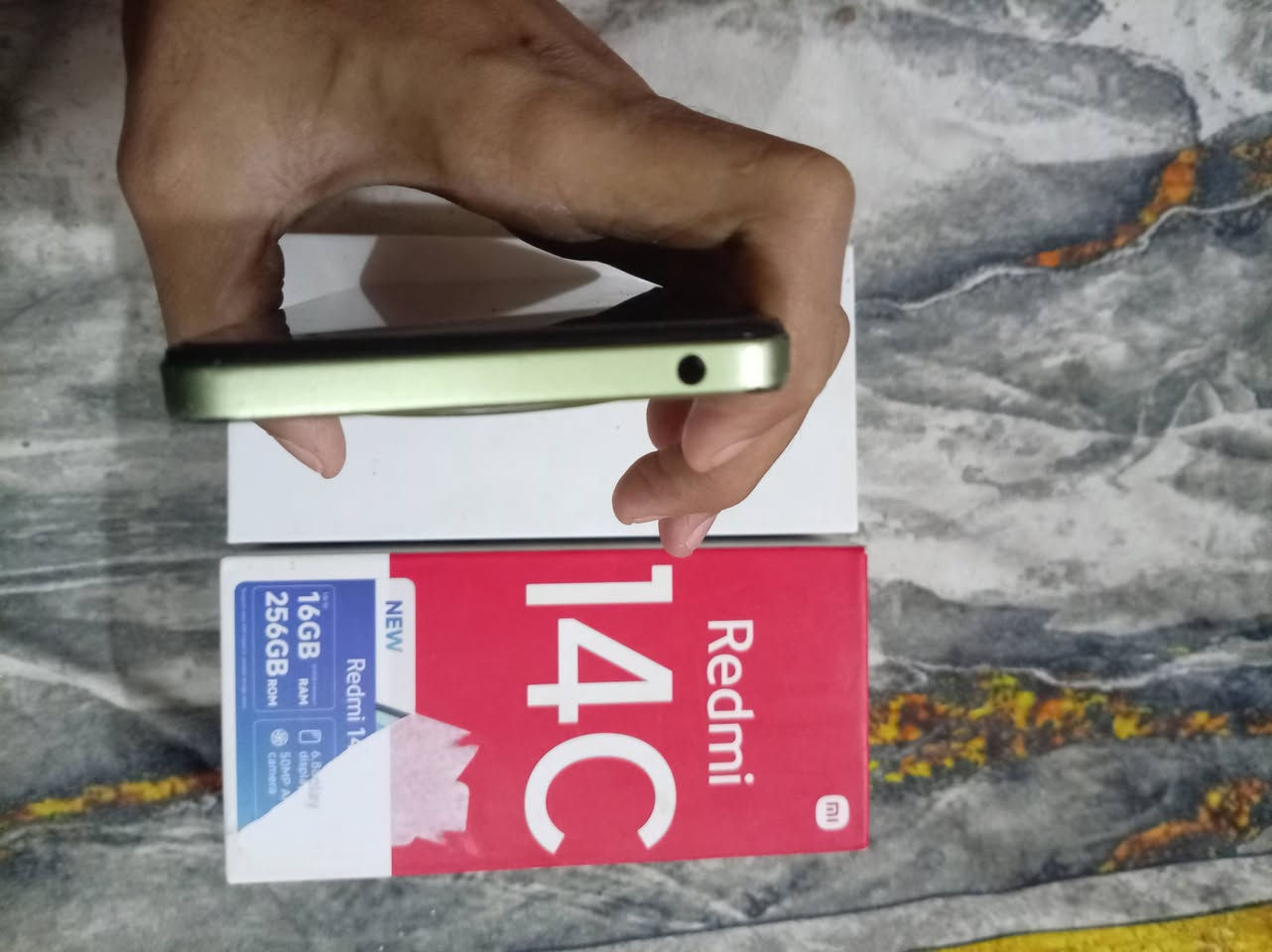 ريدمي 14c • ٢٥٦/١٦ • ١٢٠ هرتز