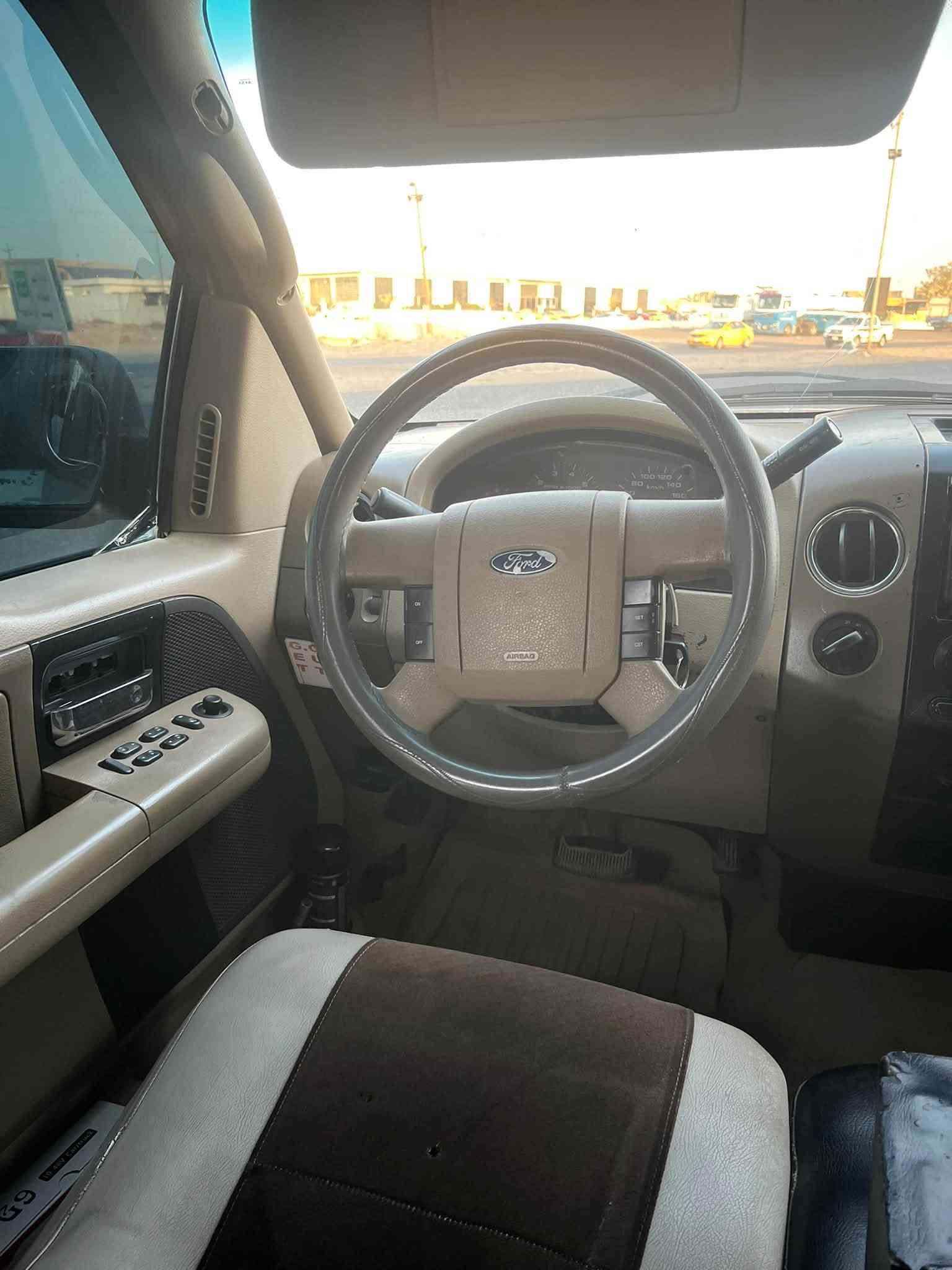 فورد أف 150 • ٢٠٠٥ • صدر نظيف
