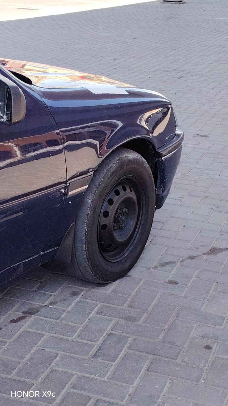 السلام عليكم

اوبل فكترا موديل 1990

سعر مناسب 32وبيها مجال

كير محرك شرط كهربائيت كلها شغاله صدر أمامي خلفي
سقف سلايت 
 نضيف تخم تايرات نضيف بيع أو مراوس حسب القناعه اي استفسار ***********
