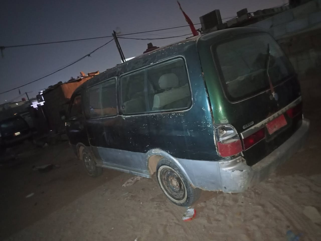 سلام عليكم كيه بريجو لبيع كير مكينه جدد حداديه حلوه  رقم صدامي سنويه عضم عاج راعيها موجود ما اندله تايرات جدد نكره سلف ترايك وين ما تريد عنوانها بصره شط لعرب سعر 12 قفقفل قفل رقم لهاتف *********** بيع مستعجل
