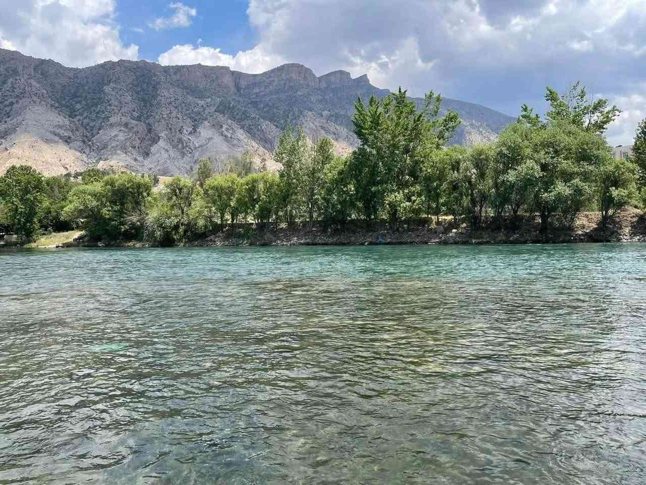 🏔️✨ الشمال يناديك… لا تخلي أجمل الذكريات تفوتك! ✨🏔️

مو مجرد رحلة…
هذه تجربة، مغامرة، وذكريات تبقى بالقلب 🤍

🌿 طبيعة ساحرة
⛰️ جبال وهواء نقي
📸 أجمل الأماكن للتصوير
🎉 أجواء حلوة ووناسة
🏨 إقامة مريحة وفنادق مميزة
🚌 باصات VIP حديثة ومريحة
🗺️ برنامج سياحي مرتب حتى تستمتع بكل لحظة

👑 سليمانية | 80 ألف
💙 دهوك | 65 ألف
💚 أربيل | 50 ألف

✨ جهّز شنطتك… والباقي علينا!
من أول الطريق إلى أجمل الأماكن، نخلي رحلتك راحة، متعة وذكريات ما تنسى.

📞 للحجز والاستفسار:
*********** واتساب 

📍 كربلاء – نهاية شارع الإسكان – محلات الملعب القديم

🤍 نوصلك للمكان… ونخلي الرحلة ذكرى.

نص مكتوب في الصور:
- للسفر الشمال طبيعة .. سحر .. وذكريات لا تنسى سليمانية 80 دهوك 65 ألف اربيل 49 ألف