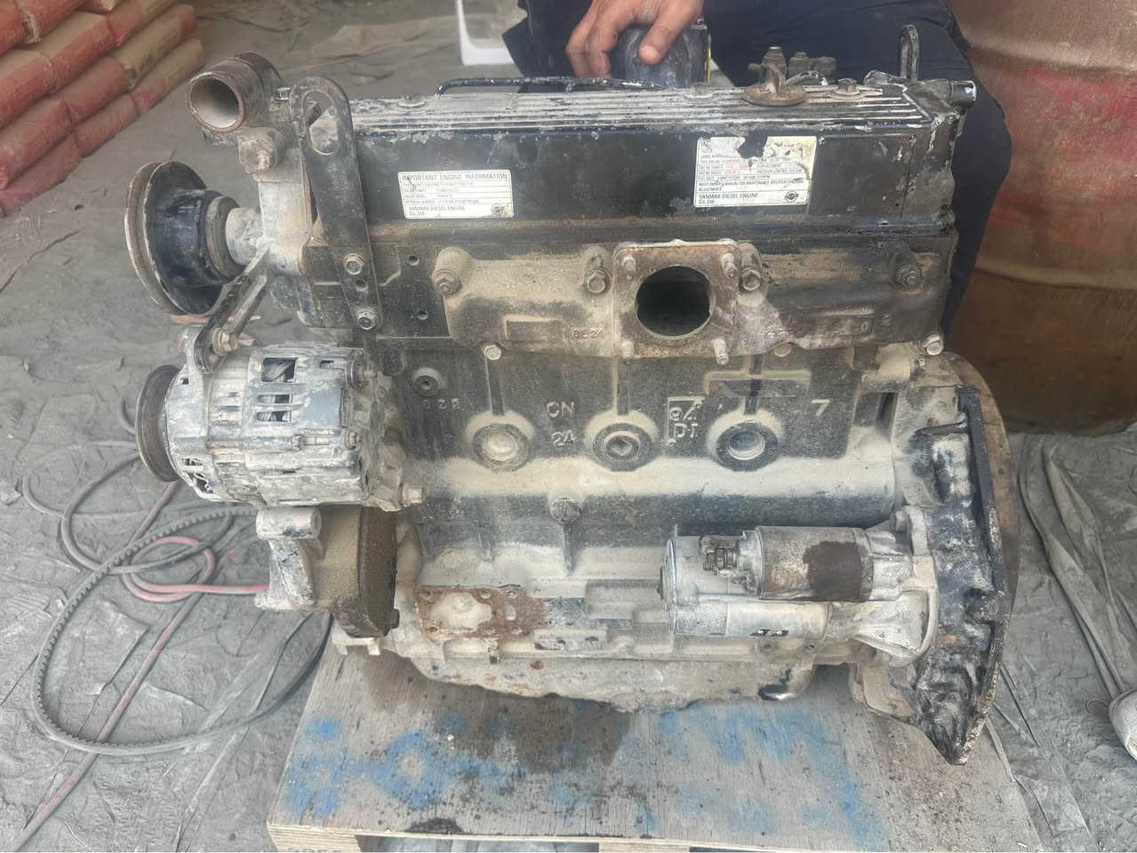محرك ينمر اربعه سلندر باله ياباني ما مشتغل بلعراق ما مفتوح ابد علبلادالعنوان بغداد التصال *********** بغداد, العراق
