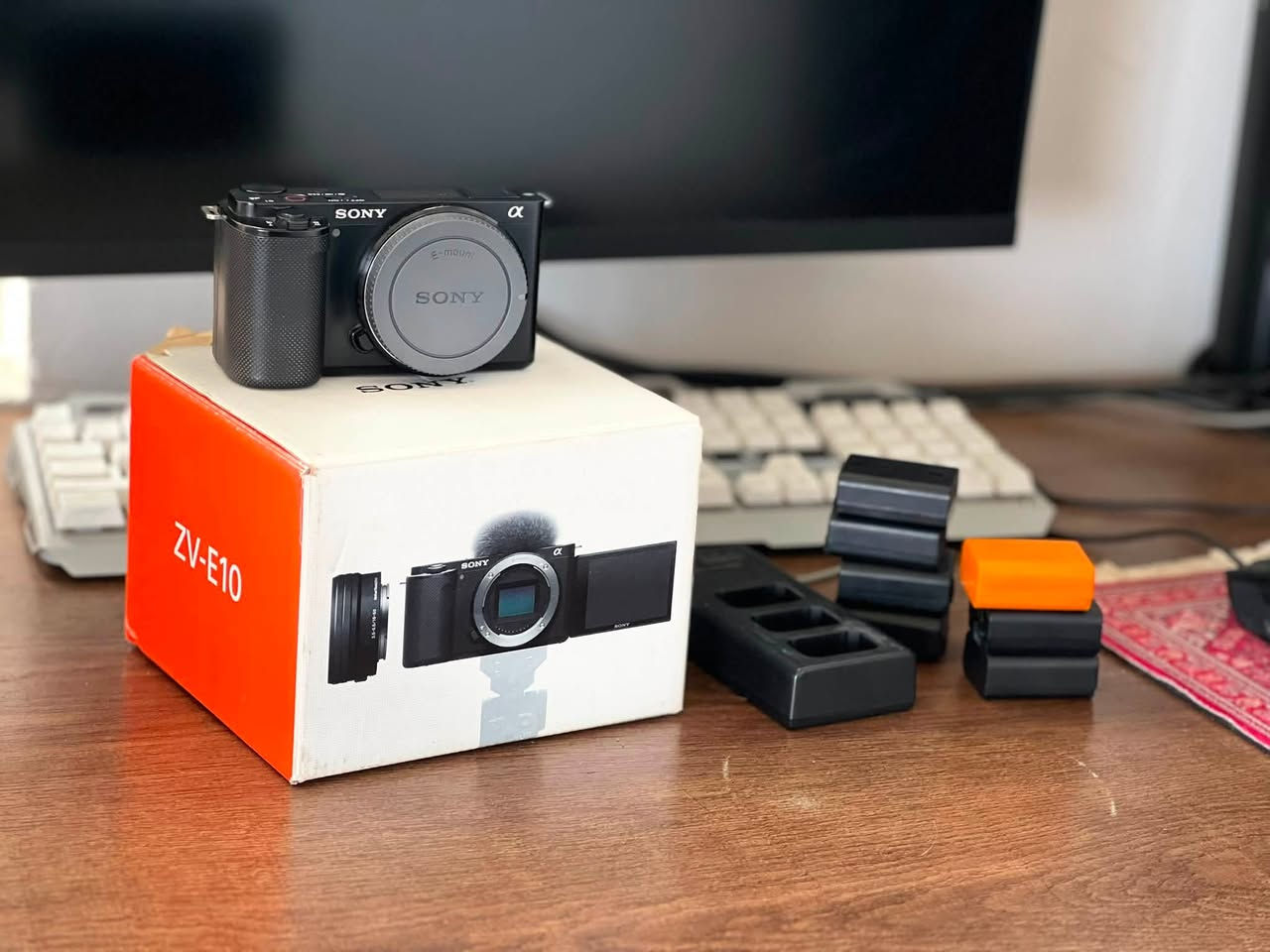 Sony zv-e10
ظافة %85
شتر32k
7 باطرية
سعر 650 الف
***********

نص مكتوب في الصور:
- Camera Shutter Count
- Find out how many shots your Digital SLR has taken
- RESULTS
- Shutter count
- 32849
- Current value on eBay
- As an eBay Partner, this site may be compensated if you make a purchase using the above link
- Post
- If you found this useful and love cameras, check out our new desktop app!
- CHECK ANOTHER CAMERA
- Digital Photo Gallery