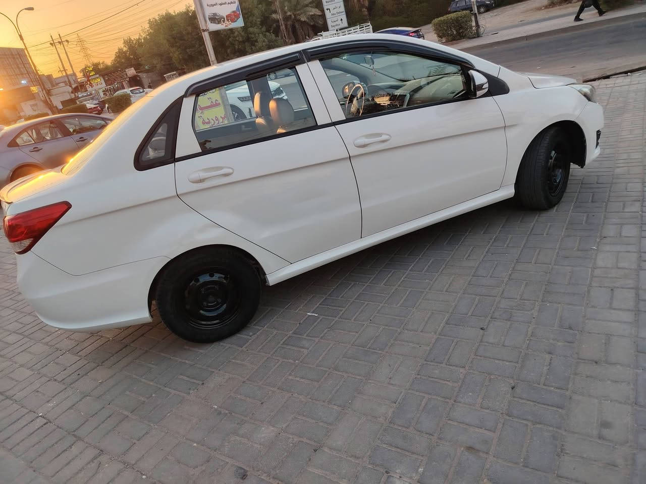 السلام عليكم
للبيع السعر ٥٨
مكان السيارة الدورة
***********
