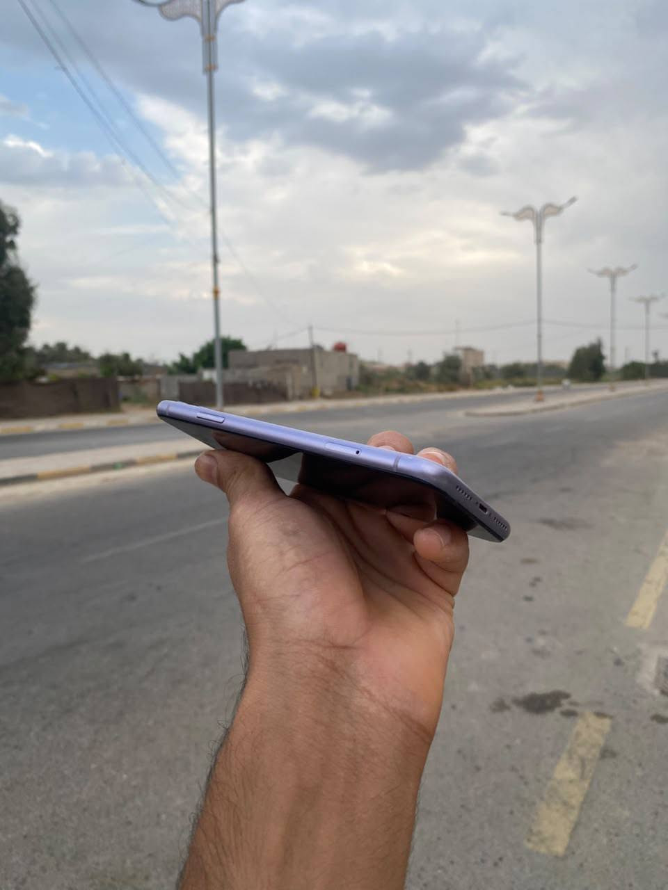 iphone11عادي
بطاريه : 100
مبدل شاشه وبطاريه الجهاز مكفول كفاله من عده الشاشه والبطاريه
نضافه 100% 
كامره فول وضوح ودقه  للاستفسار ***********
