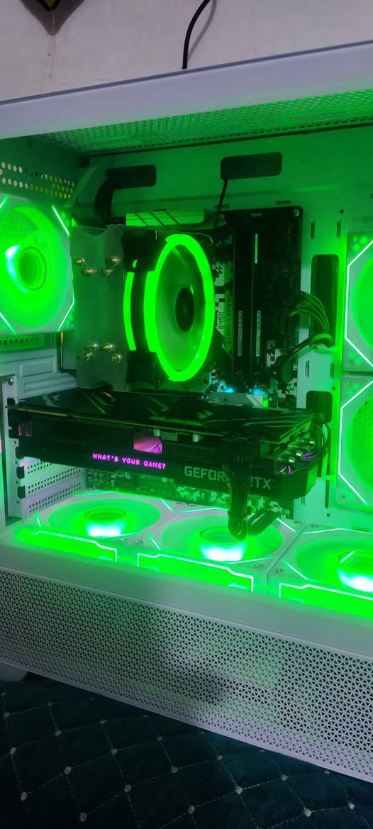 Pc للبيع
كارت شاشه: جلاكسي ماركه سوبر RTX 2070

معالج: رايزن 7. 3700x
تبريد غازي

باورسبلا 750

RAM 16 gb ddr4 3200 
لكسر
 
ssd 256
HDD 1T

M.B B450
حاسبه نضيفه جدا
 مكاني بغداد شعب 
رقم ***********
سعر 750 بيها مجال بغداد, العراق
