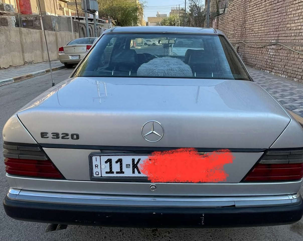 سلام عليكم مارسدس 1992
مكينه خراطيم تخم تاير تبريد 
حداديه جديده قواعد سليمه 
سياره جديده جديده مكان السياره
العماره ميسان قطاع 28
   سياره بسم صديقي 
رقم السياره نكليزي مشروع وطني 
***********
