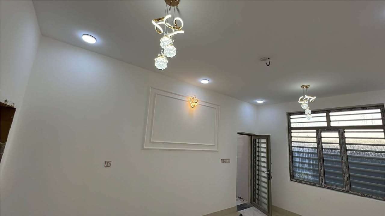 للتأسيسات كهربائية وجميع مراحل سحب تشطيب نشر شبكه شغل درجه اولى واسعار مناسبه للتواصل خاص او***********
