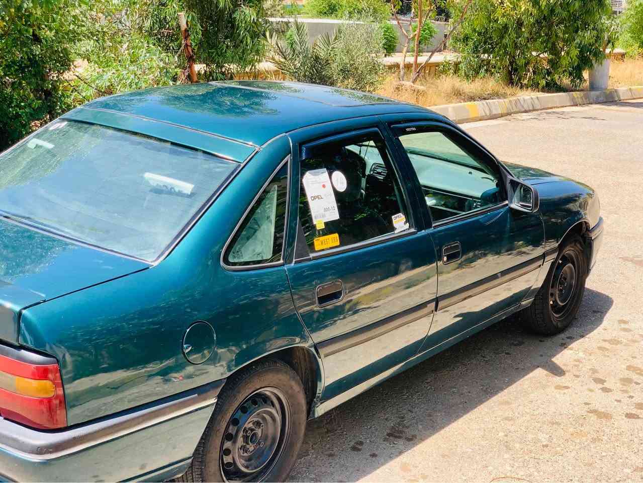 اوپل فيكترا 
موديل 1995
بيلاد خسوسي
مةكينة ١٨گيرعادي 
بيتاقةي بانزيني هةية 
رةقةم باريك 
سةنةوي ساليكة بةسةر چوة 
 تةقةورةقةي بةشةرت  
گيرو مةكينةي بةشةرت ١٠فيتكر. بوخاريشي. نية 
 نرخي ٤٣گلاو. مةعامةلا
***********
*********** كركوك, العراق
