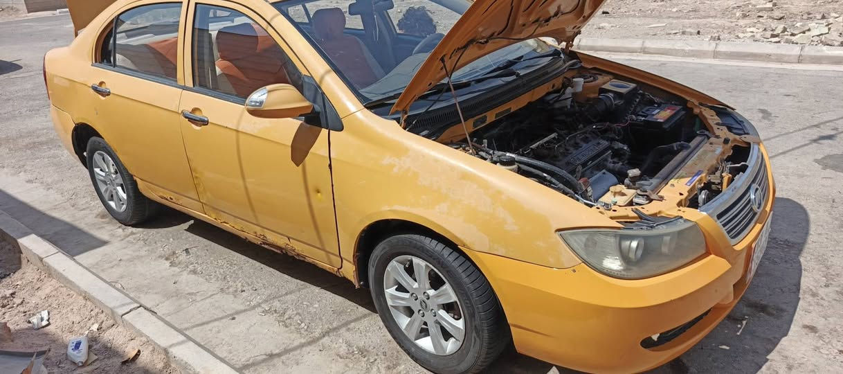 اليفان  مكفوله ضربه وتبديل وصبغ بيه فقط خياسات مبينات بلصوره وباقي كفاله رقم ميسان نكليزي سنويه الحد 31مصفره هيه وغرامه مكينه كير مكفولات حداديه تخم تاير كله جديدتبريد فقط غاز كامل يستفسار ***********
