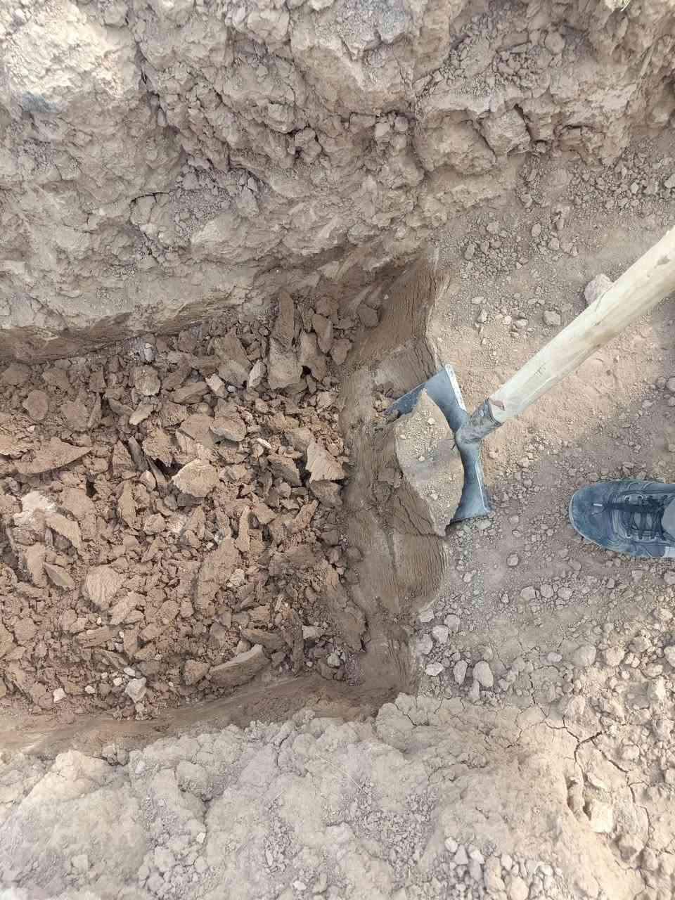تفليش تنقير حفر اساس تصعيد بلوك  فتحات دكت جميع الاعمال للاتصال او واتساب***********
