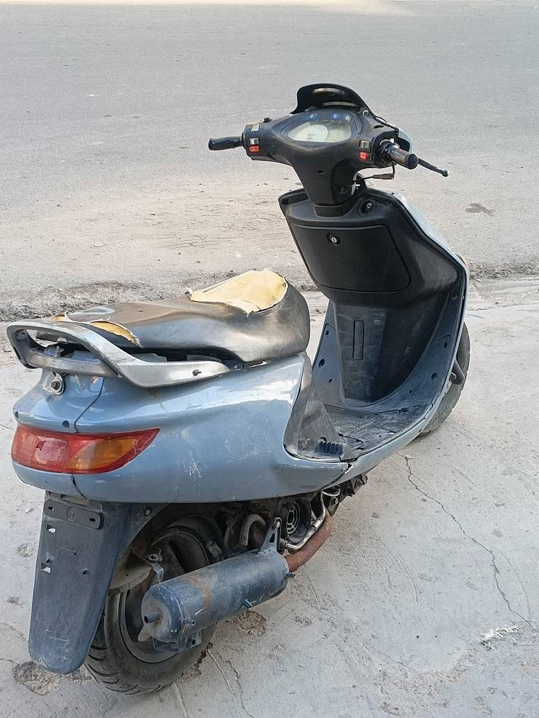 دراجه فراشه للبيع السعر 350,000 و بيها مجال دراجه مجفته مره وحده  
النجف / حي ميسان 
لتواصل *********** النجف, العراق
