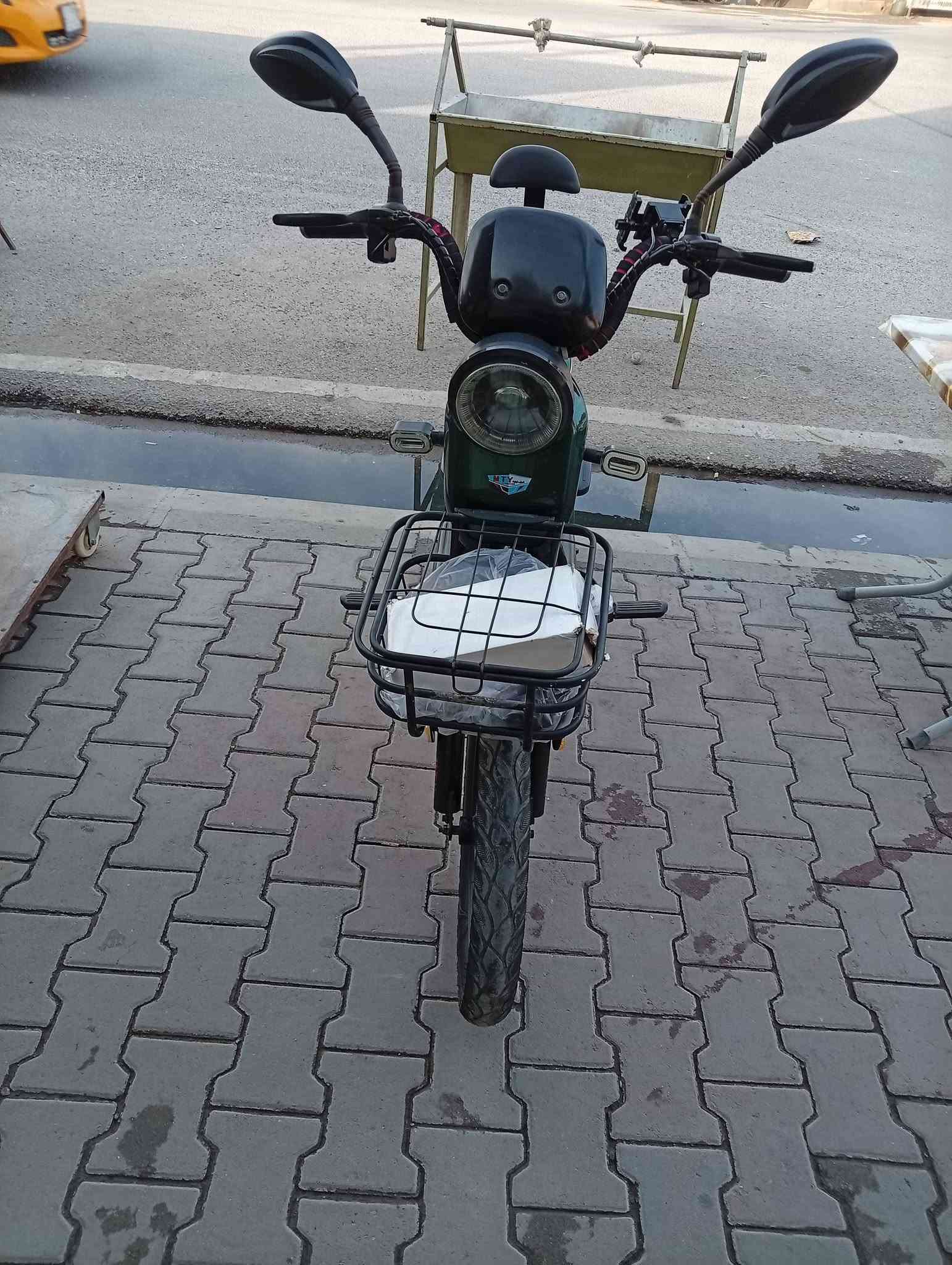 دراجة شحن • كهربائية