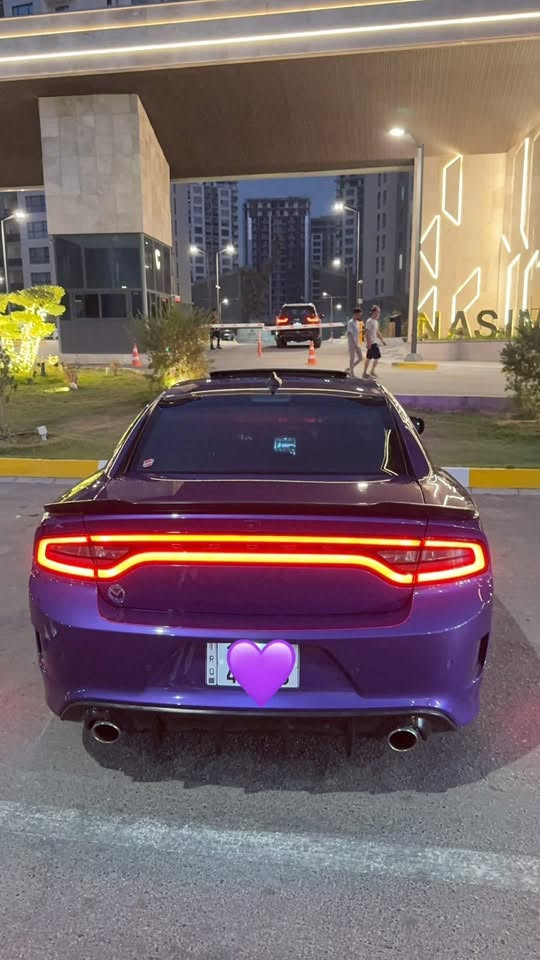 مكلف بالنشر اخوان للبيع جارجر ارتي 2023 رقم بغداد
مكينة 5700 
جارجر ارتي موديل 23 لون بنفسجي مميز 
رقم بغداد بأسمي هزة وسنوية وارقام جديد ماشية 16mi مكينة وكير كفالة
حادث السيارة  بنيد مبدل بلادي وصبغ ربع جاملغ امامي فقط  وباقي السيارة كفالة فول مواصفات 
فتحة ( سلايد روف )
كشنات مخمل +كرسي كهرباء 
شاشة كبيرة قياس 8.4 انج
وباقي المواصفات المعروفة
الاضافات :  
تفريغ + برمجة ومطلعة رقم حلو
اكزوز موبار دبات سود بلاد 
دوان بايب سل ستيل
لايتات اوريكال
عليه اويل كاج كان
وبوابه كتم الصوت 
عليه ولف حماوة ريسنك مشموتو ٨٢ حرارته  لدات تكساس 
وعليه نانو سيراميك اصلي سعره ٣٠٠ دولار 
صدر كامل جديد تراي مالزيرو
تخم تاير جديد 
السيارة كاملة للاخير وبلواقع احلى من الحقيقة مكان سيارة بغداد الكرخ متوفر فقط واتساب ***********
