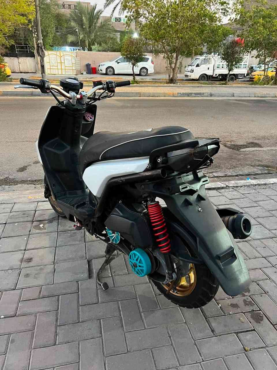 سلام عليكم  دراجة جبلي مزودة كفالة عامة كلهة بلادية  المكان بغداد الشعب للاستفسار ***********
