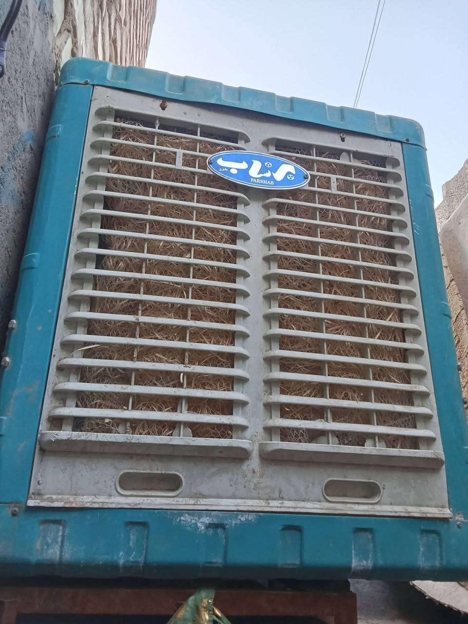 مبرده للبيع نظيفة سرعتين رايدها ب60 مكان الزعفرانية ***********
