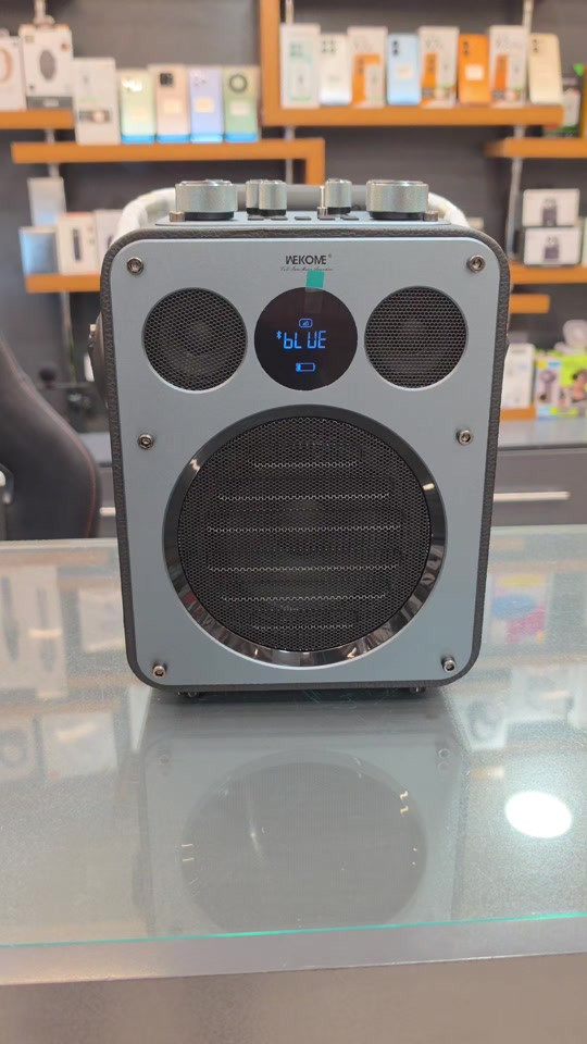 سبيكر رهيب بقدرة ٧٠ واط بتحكمات خياليه ٣ سماعات ودمام قوي جدا 🛒 كل منتجاتنا: www.telephony-store.com 💳 الطلب بالتقسيط عبر سوبر كي: app.gini.iq/deeplink/telephonycenter 📍 العنوان: المنصور، الشارع الرئيسي، مقابل جامع الرحمن، قرب مرمره سنتر 📞 *********** - *********** ⏱ أوقات العمل: السبت–الخميس: 10ص–12م الجمعة: 4م–11م 🛵 توصيل متوفر داخل بغداد والمحافظات 📱 تابعونا: فيسبوك | انستغرام | تيك توك | تلكرام @telephone.iraq
