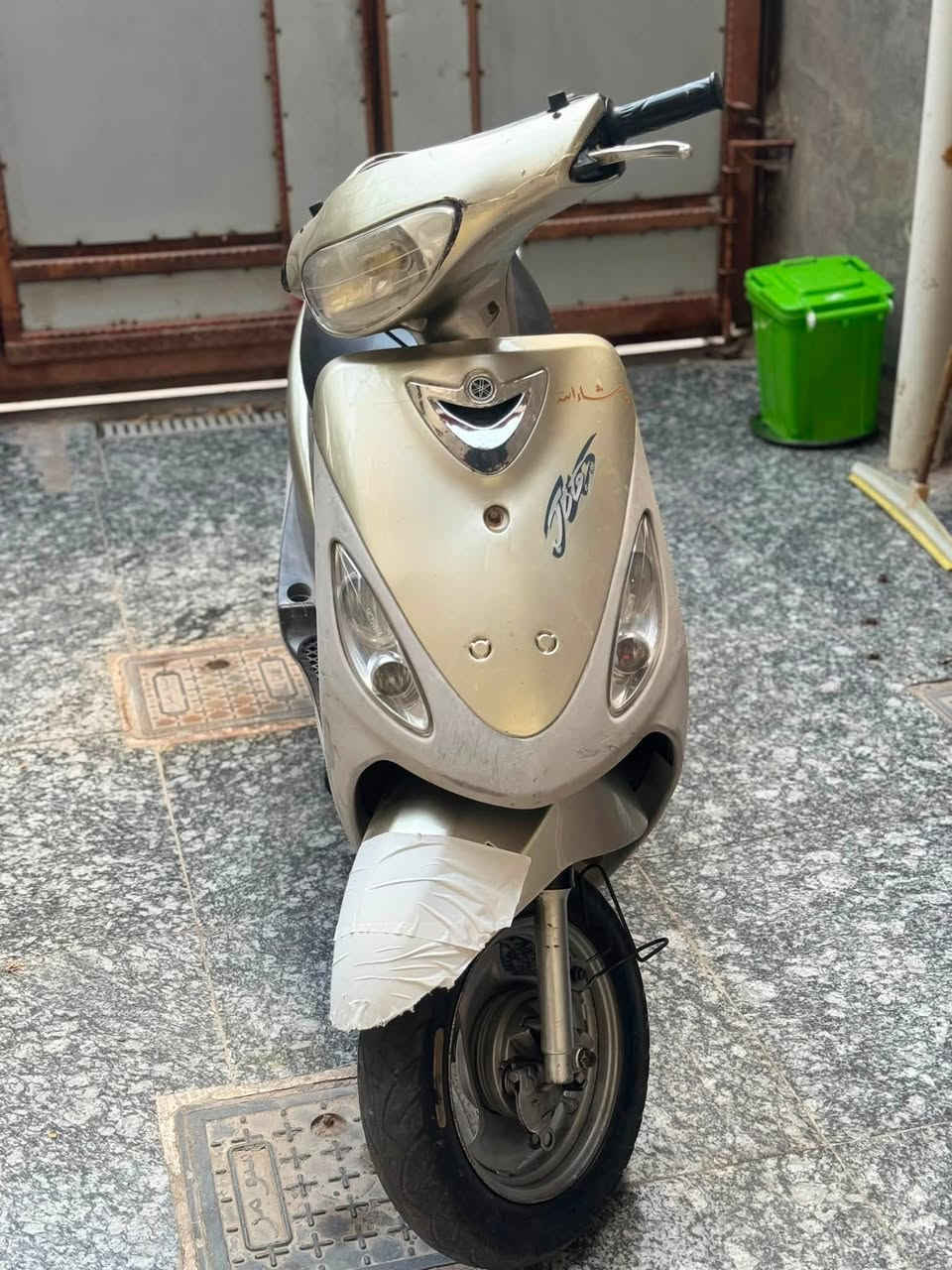 ماكس قجمه للبيع مكينه مقتوحه مره وحده وناعمه  دراجه نشفه وحلوه شلعه ومعدل كهربائيات كله شغاله عوزها فقط سلف  السعر 700 وبيها مجال حك جيه اي استفسار عله الرقم ***********
