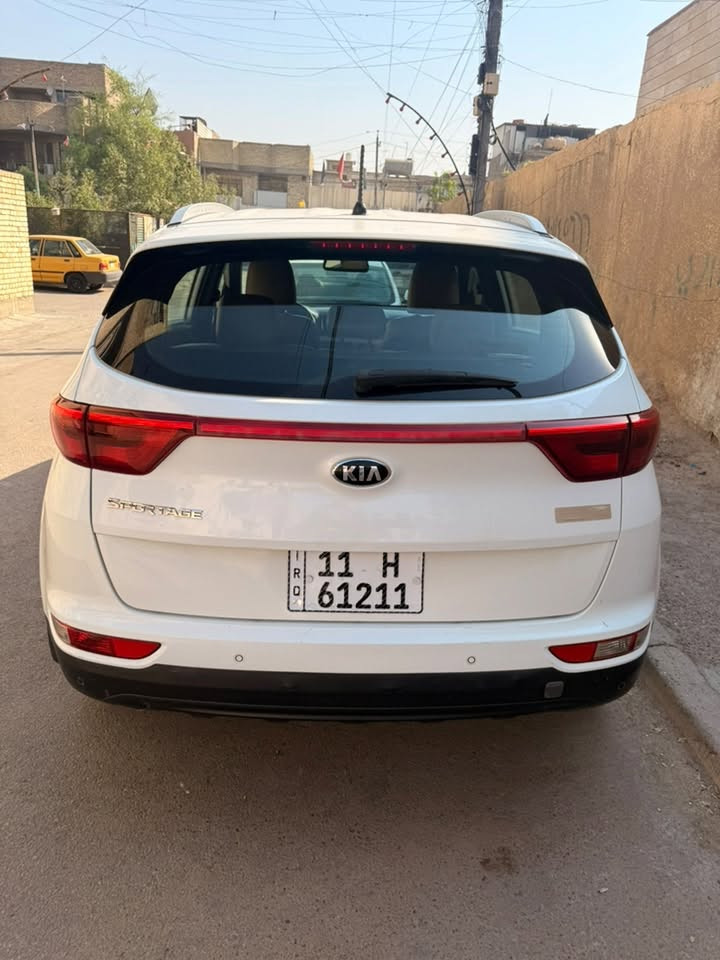 ‏سبورتنج موديل 2018 بها بارد بصف القبق
بنزين
‏سعره 170 وبيها مجال اتصال *********** بغداد
