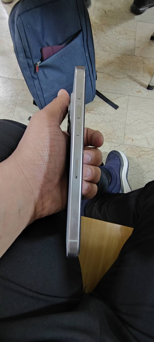 آيفون ١٥ برو ماكس • ٢٥٦ • بطارية ١٠٠٪