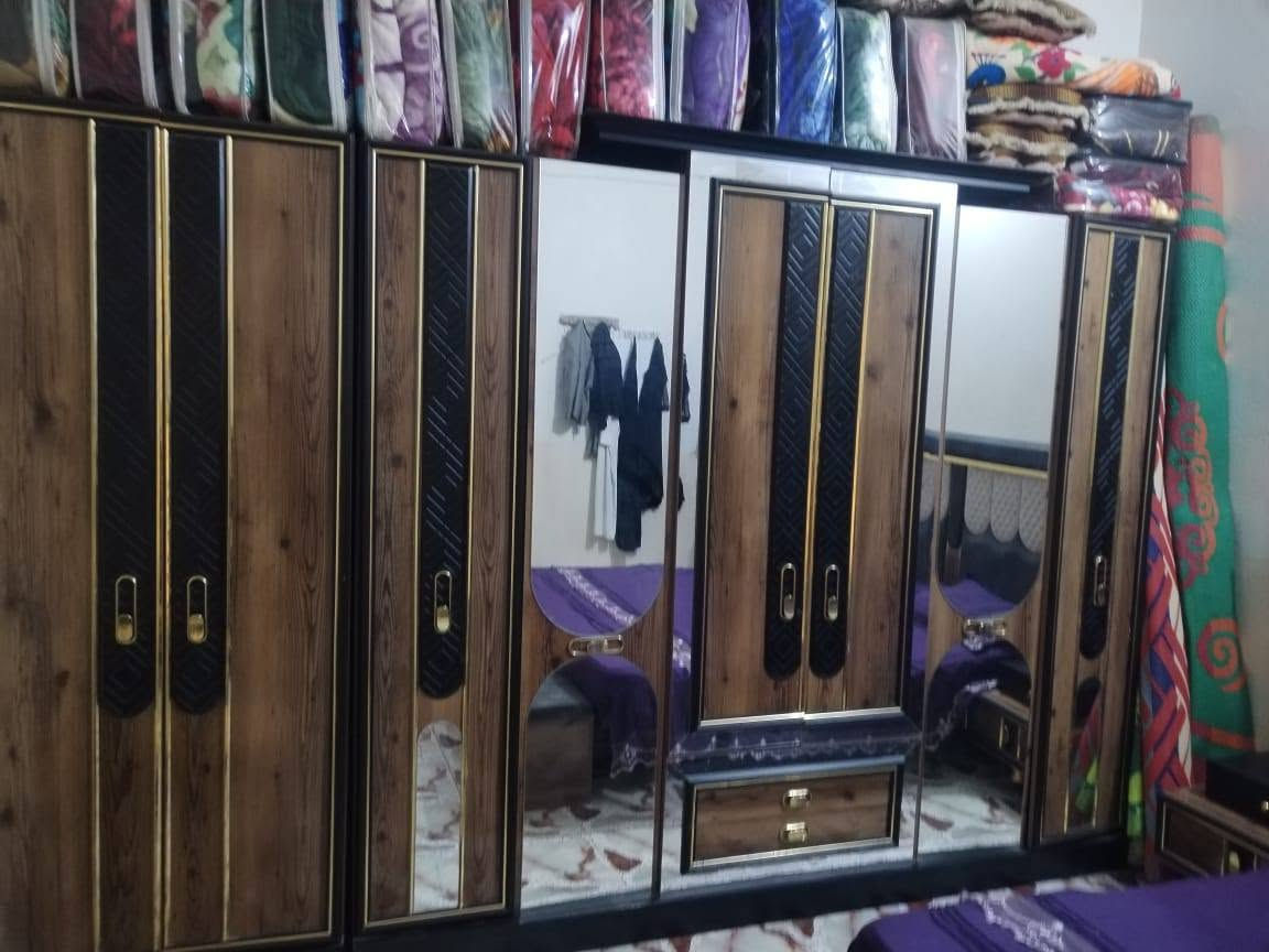 غرفة تركية للبيع مكان سماوة السعر مليون ونص ***********
