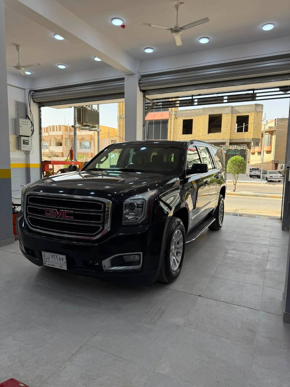 جمسي يوكن ٢٠١٨ خليجي SLEرقم بغدادحجم المحرك 5300  كامرات حساسات اماميه وخلفي وجانبيه ٧ مقاعدماشيه ١٤٠ الف كيلو متر سياره كلش نظيفة وباسمي كير ومحرك ممتاز وتبديل دهن بالوقت واستخدم بانزين محسن واستخدام مال بيت تشغيل عن بعد مري شفط فتح باب الجنطه كهربائي مقاعد اماميه كهربائي 
***********
***********
